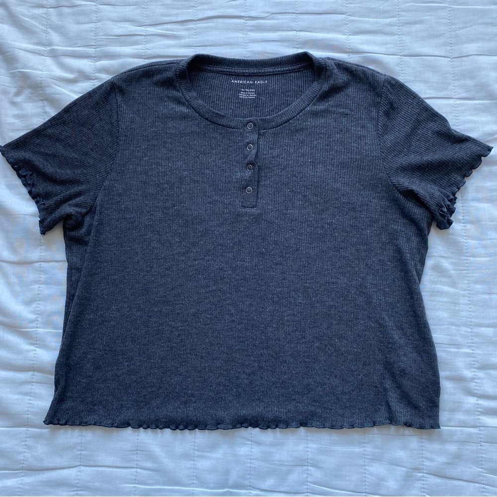 American Eagle Outfitters Charcoal Short Sleeve Henley Tee